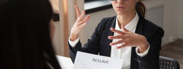Moment of Temporary Staffing vs Permanent Hiring